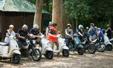 Siem Reap Local Life Cultural & Historical – City Tour by Vespa
